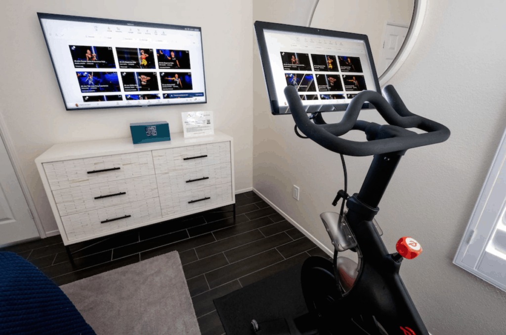 la quinta vrbo vacation rental peloton bike cast to tv