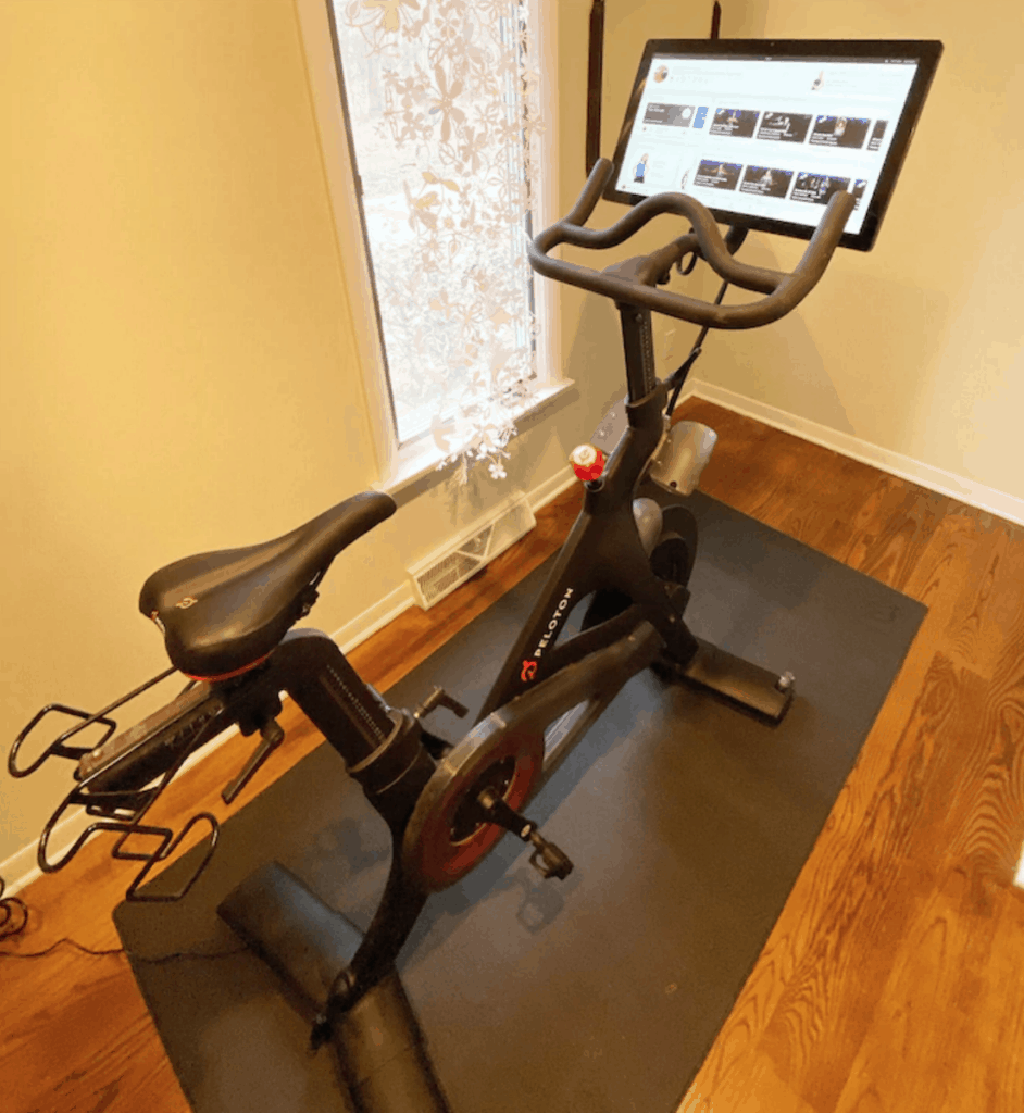 michigan vacation rental peloton vrbo in master bedroom